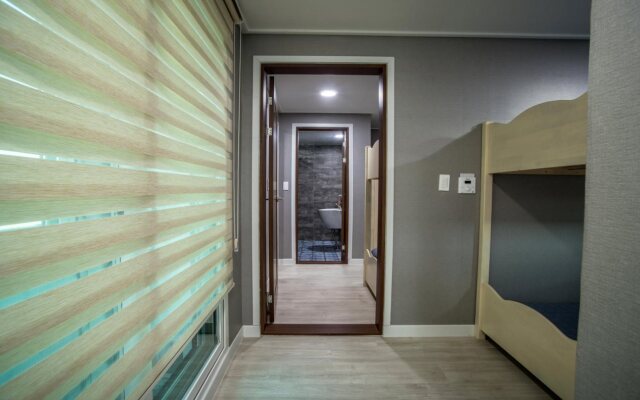 Swimeong Guesthouse - Hostel