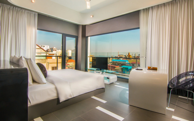 SUN & MOON, Urban Hotel