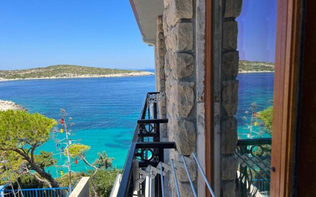 Akvaryum Butik Otel Karaburun