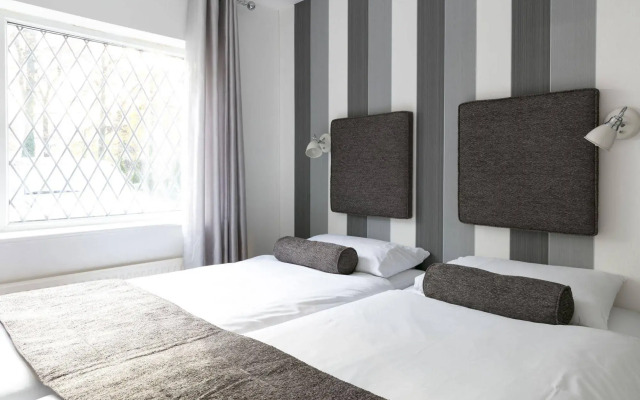 Peymans - The Addenbrooke's Suite Serviced Apartment