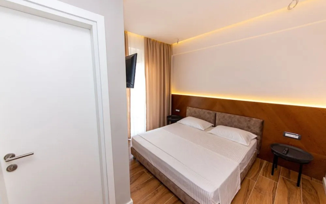 Inada Hotel