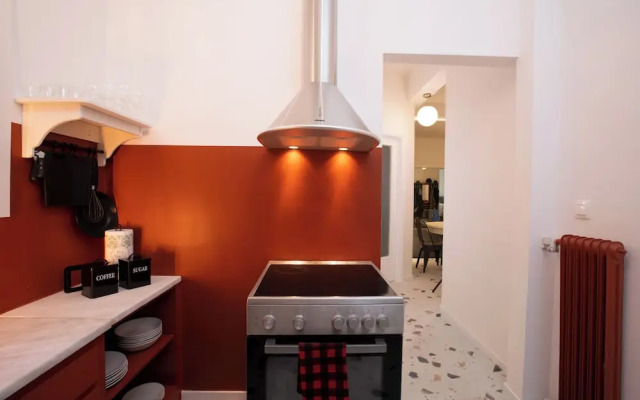 Ruby's Urban Residence Koukaki