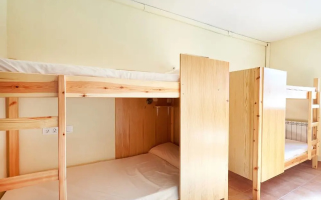 Alojamientos Acá y Allá - Hostel