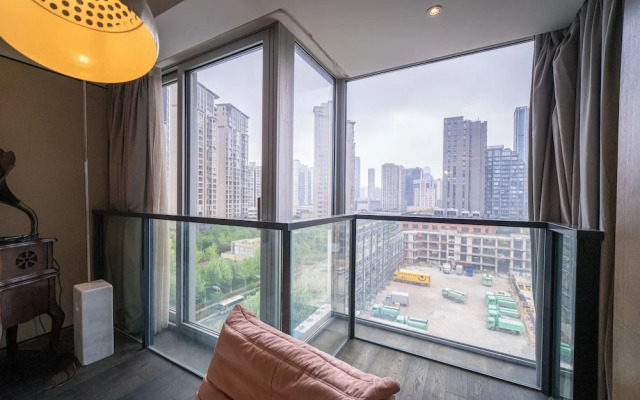 ZHome-Luxury Three bedroom Suite
