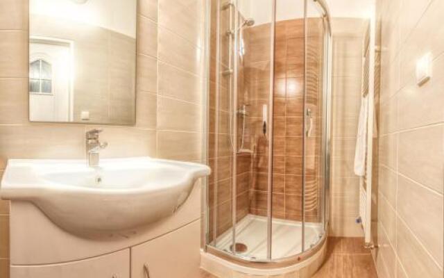 Modern Apartment Senovazne namesti 11