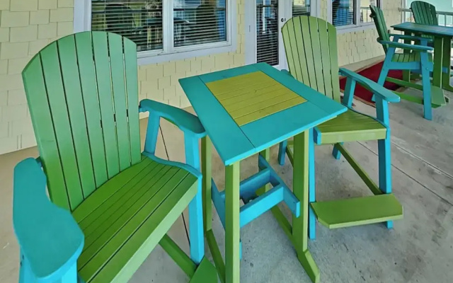 Beachside Blue Sailfish by Ryson Vacation Rentals
