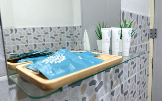 MONTANA Hotel & Hostel Phuket