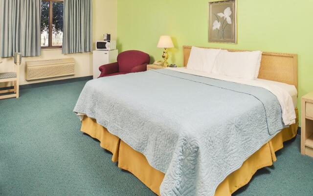 Americas Best Value Inn & Suites Bluffton