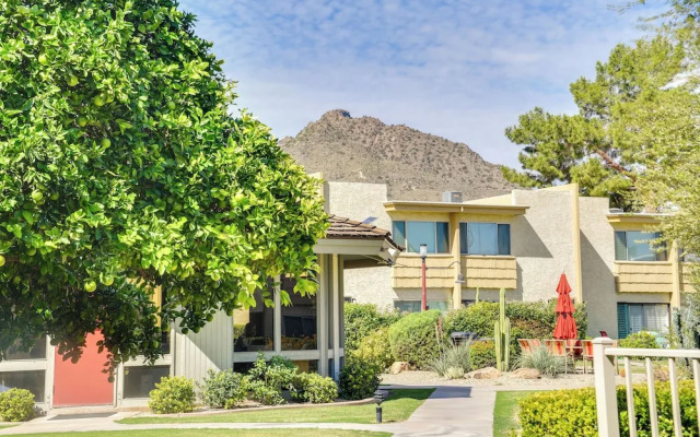 Near Fashion Square & Old Town: Scottsdale Condo!
