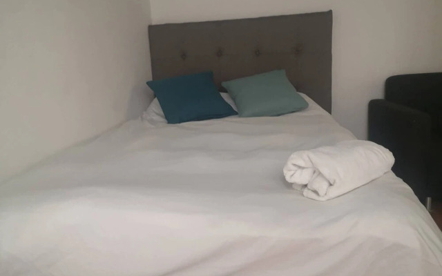 Private Room With Terrace And Sofa In Polanco