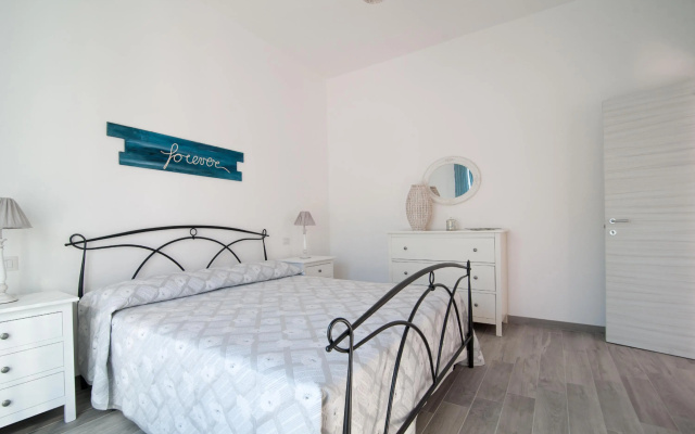 flavio e troisi beach villa