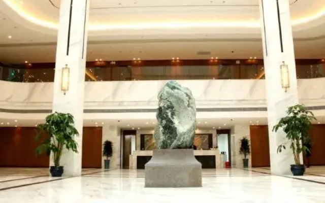 Shanghai Sports University Exchange Center Hotel (Changhai Hospital)