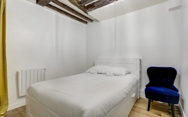 Magnificent Apartment Near Republique