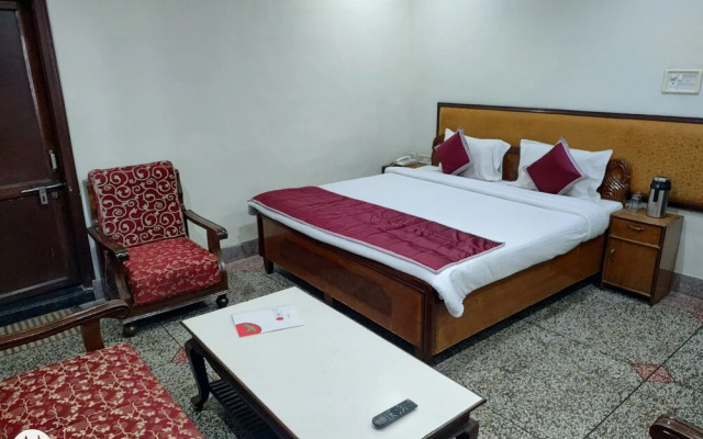 Hotel Samrat