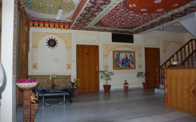 Hotel Teerth Palace