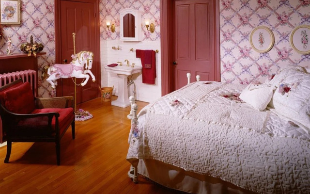 Silver High Manor Bed & Breakfast