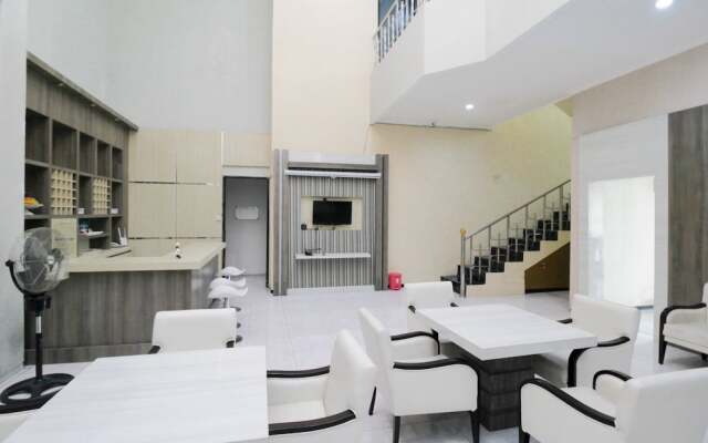 Airy Sukolilo Nginden Intan Timur Enam F1 3 Surabaya