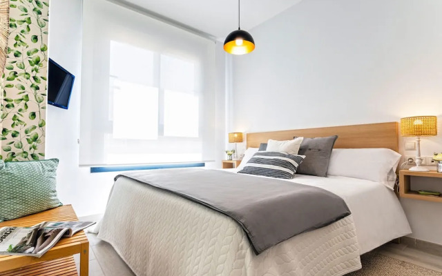 Genteel Home María Zambrano