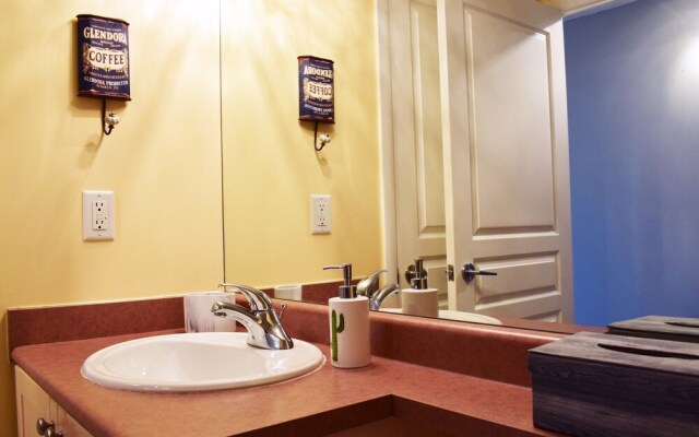 Modern High Rise 1 Bedroom in Downtown Toronto