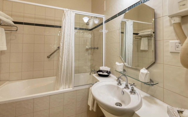 Royal Exchange Hotel