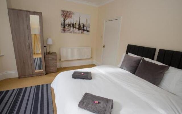 Gardens View No3 - Great location in Bournemouth