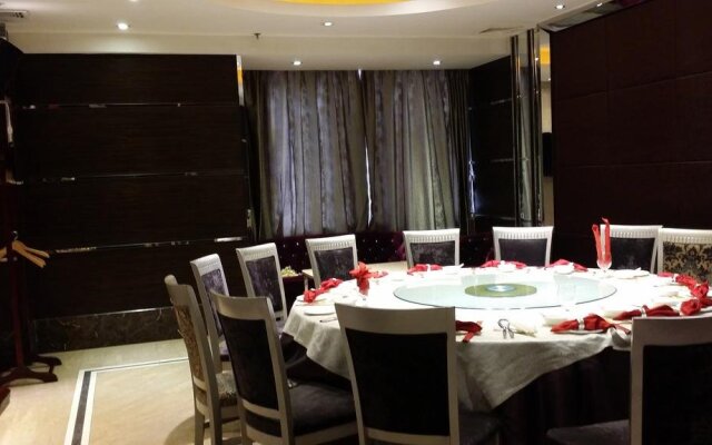 Foshan Liyumen Jindu Hotel