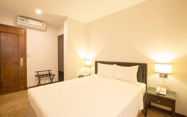 Dinh Ami Hanoi Hotel