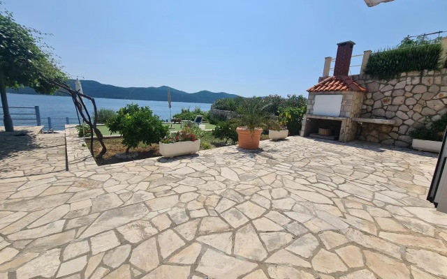 Villa sea oasis Ratac