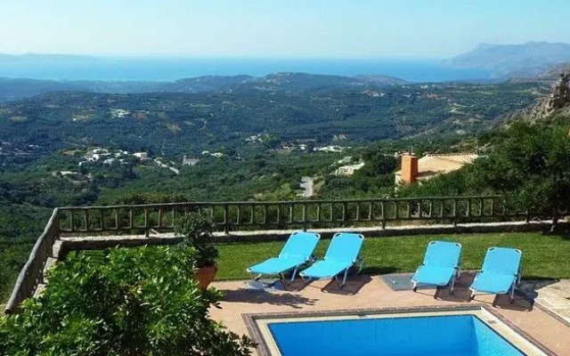 Malathiros Villas