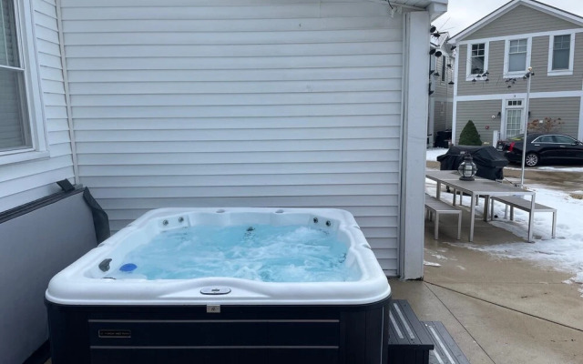 Saugatuck Harbor House