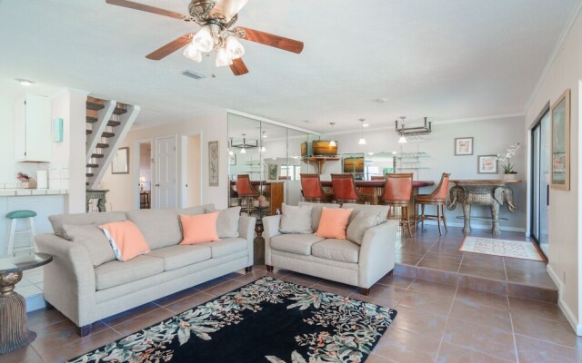 The Lagoon Hideaway