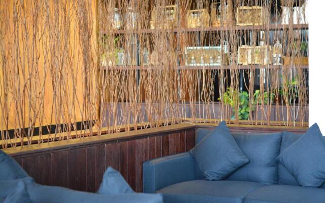 Luminor Hotel Jemursari by WH