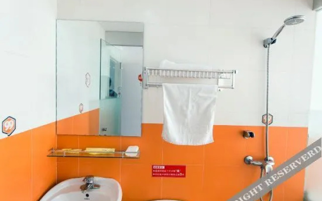 Oyo Shicheng Business Hotel