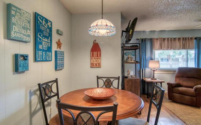 Courtyard #223 Condo