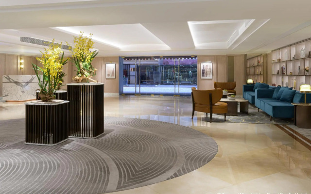 Royal Pacific Hotel (Chalet)