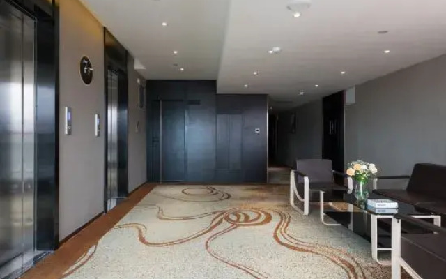 Gaoqiu Zhijia Holiday Hotel