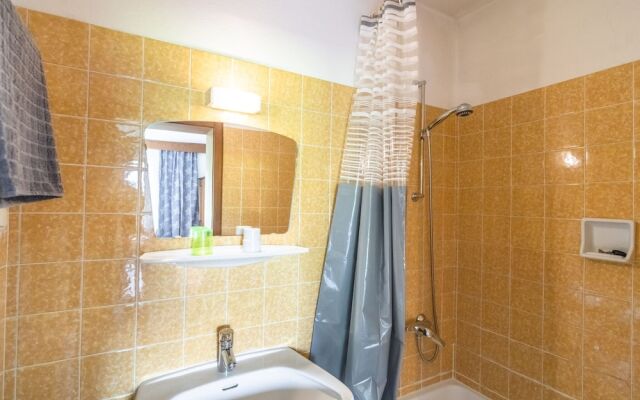 Contemporary Apartment in Maishofen near Ski Area