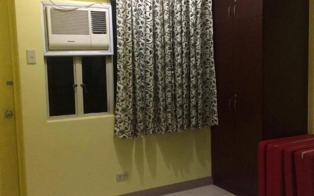 Leon’sDen