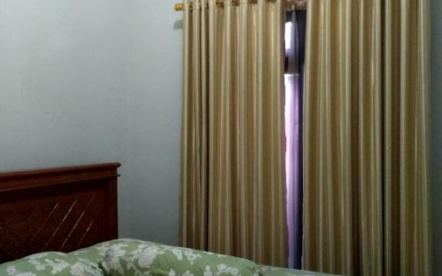WIEN HOMESTAY 2 CIREBON - F9 Family Homestay – Guest Rooms – Sumber