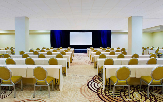 Sheraton Philadelphia Downtown