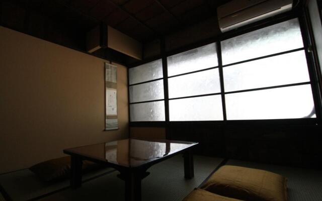 HARUYA Umekoji - Hostel