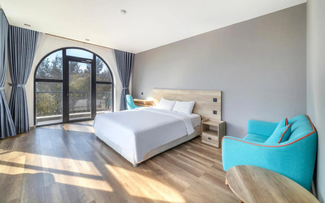 Hafi Hotel