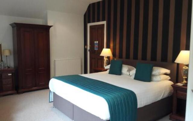 Bron Eifion Country House Hotel