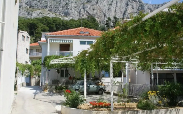 Zdravko - 150 m From Sandy Beach - A3