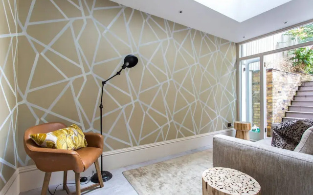 Nevern Square VIII by onefinestay