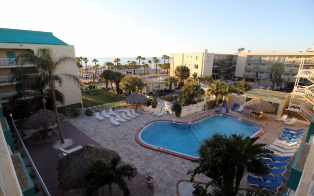 Seaside Inn & Suites