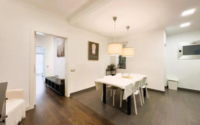 Key Sagrada Família & Park Guell Apartment