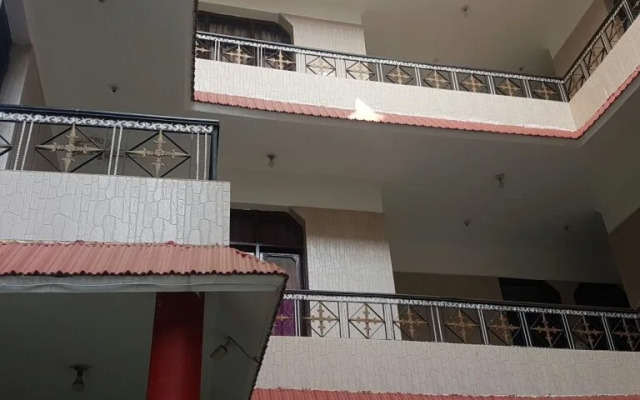 Hotel Narayan