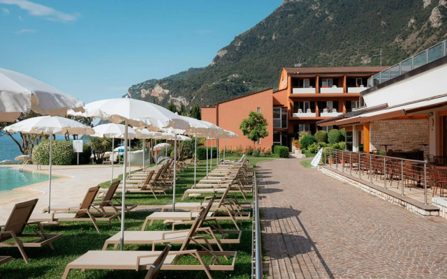 Hotel Du Lac