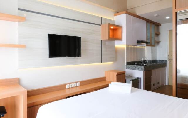 Cozy Living And Best Choice Studio At Bale Hinggil Apartment